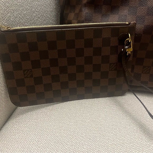 Louis Vuitton coated canvas Neverfull MM - Picture 4 of 4